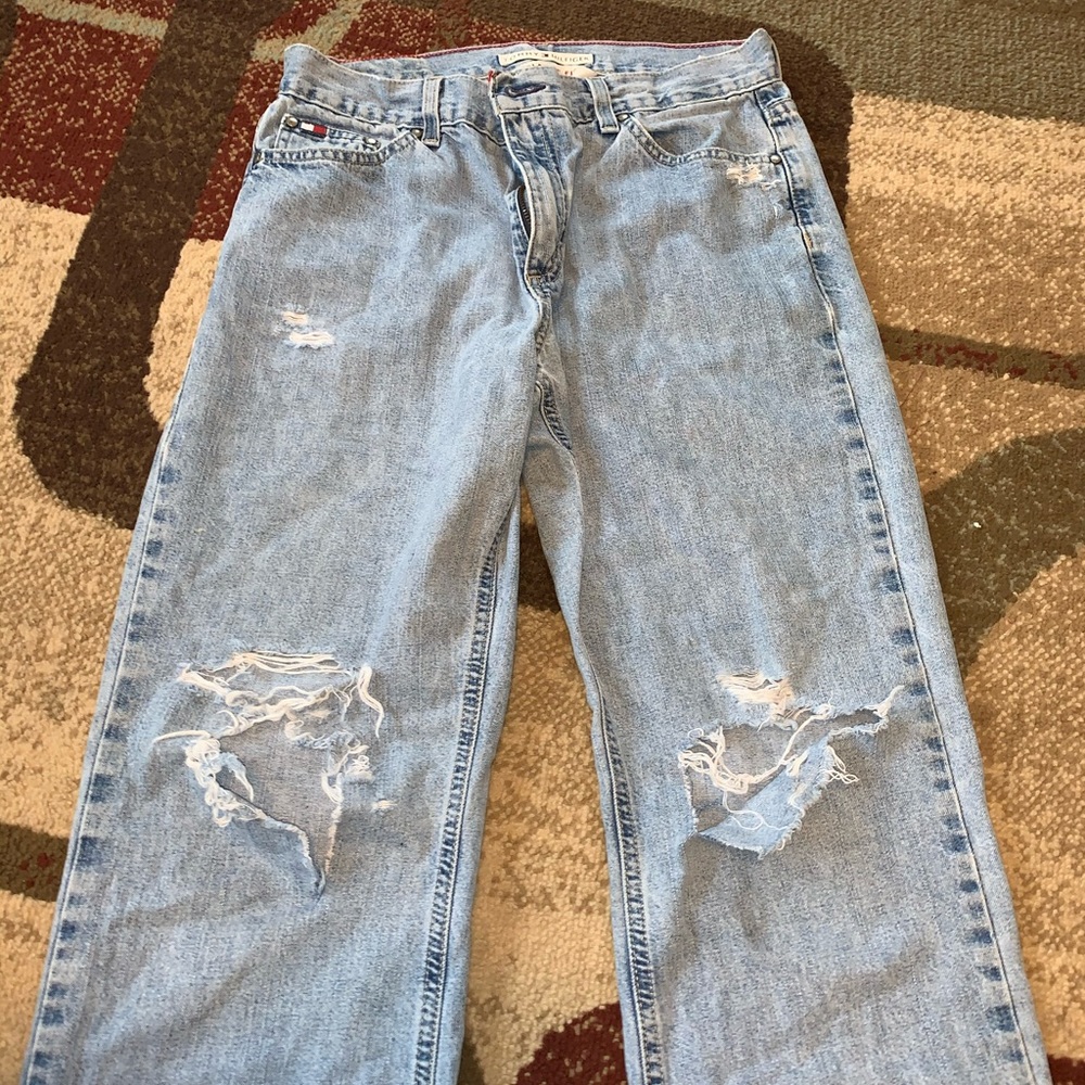 MOVING SALE! Tommy Hilfiger Vintage Jeans - Picture 3 of 6
